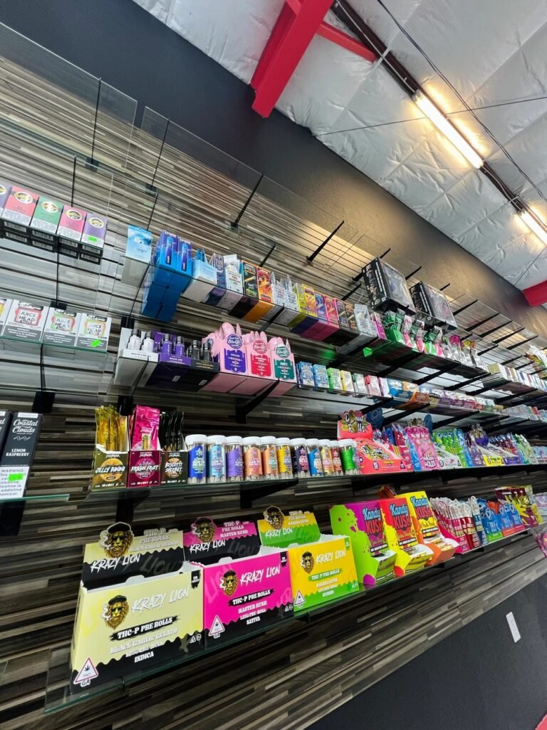 imgi 4 image 768x1024