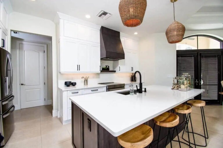 naplesconstruction.net wp content uploads 2024 02 Kitchen Wood 768x511