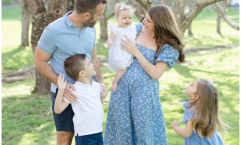 spring family photos at hurd park 0008 1160x700 1 768x463