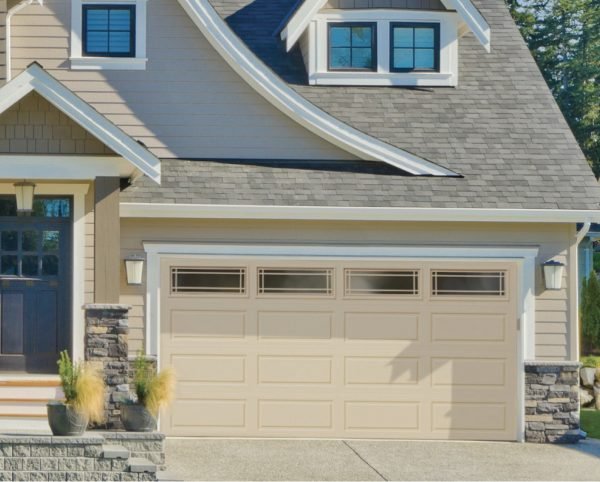 long panel garage door 2 600x482 1