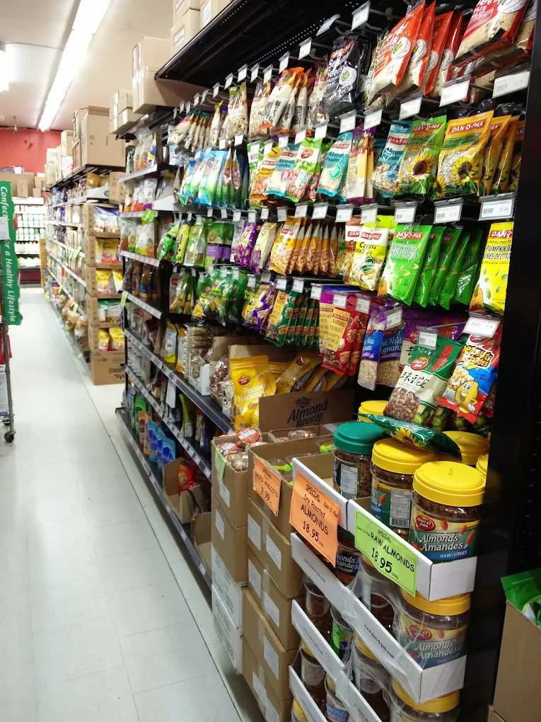 East West Market Main St 3